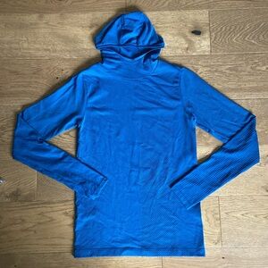 NWOT - Athleta Women’s Ribbed Hooded Athletic Top